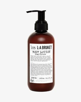 No. 225 Hand &amp; Body Wash &ndash; Spruce (Gran) &ndash; L:a Bruket